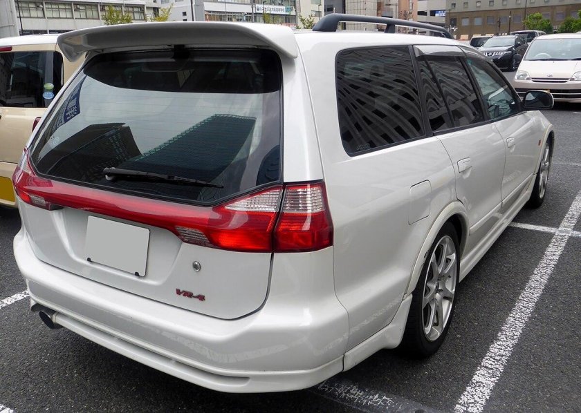 Мицубиси Легнум ВР 4