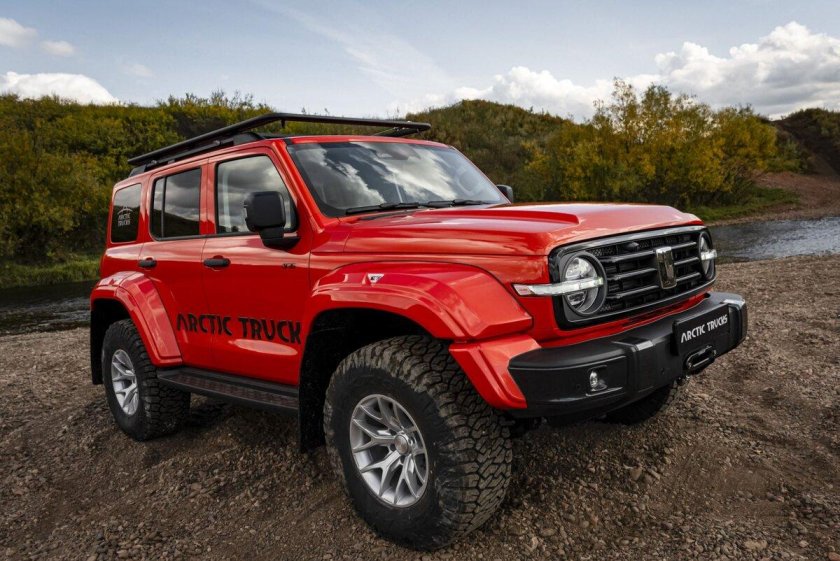 Land Cruiser 300 Arctic Trucks