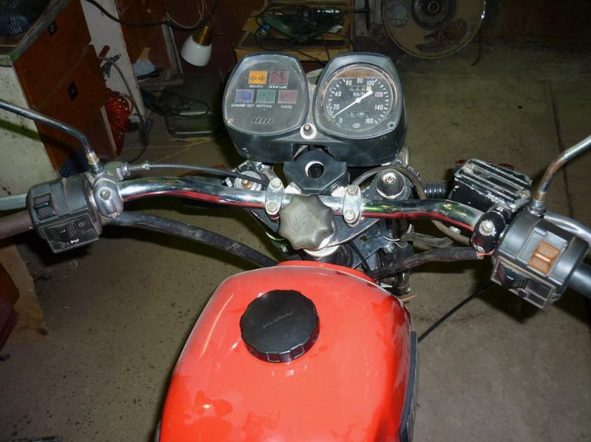 Руль ИЖ Планета 3