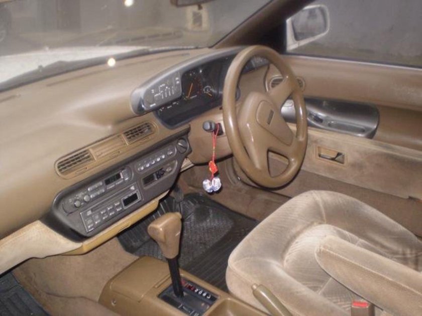 Мазда персона 1989