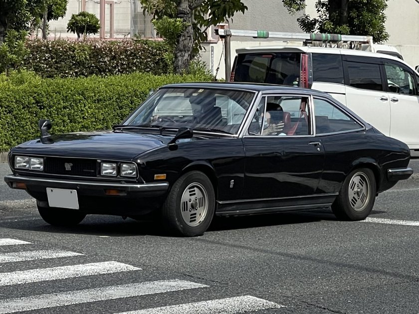 Исудзу 117 купе