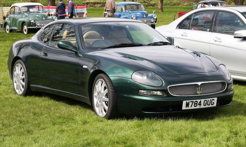 Мазерати 2000 купе