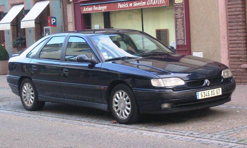 Renault Safrane 1992