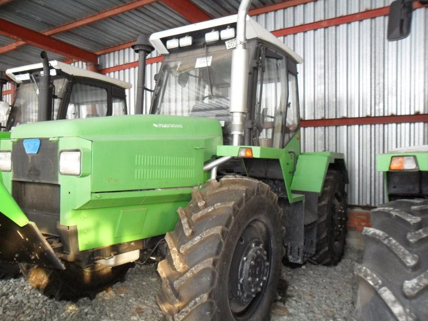 Трактор Уралвагонзавод РТМ-160