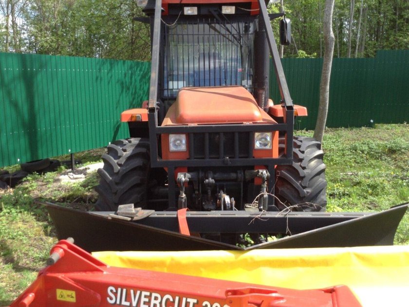 Трактор РТ-М-160