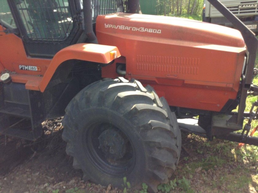 Трактор РТ-М-160
