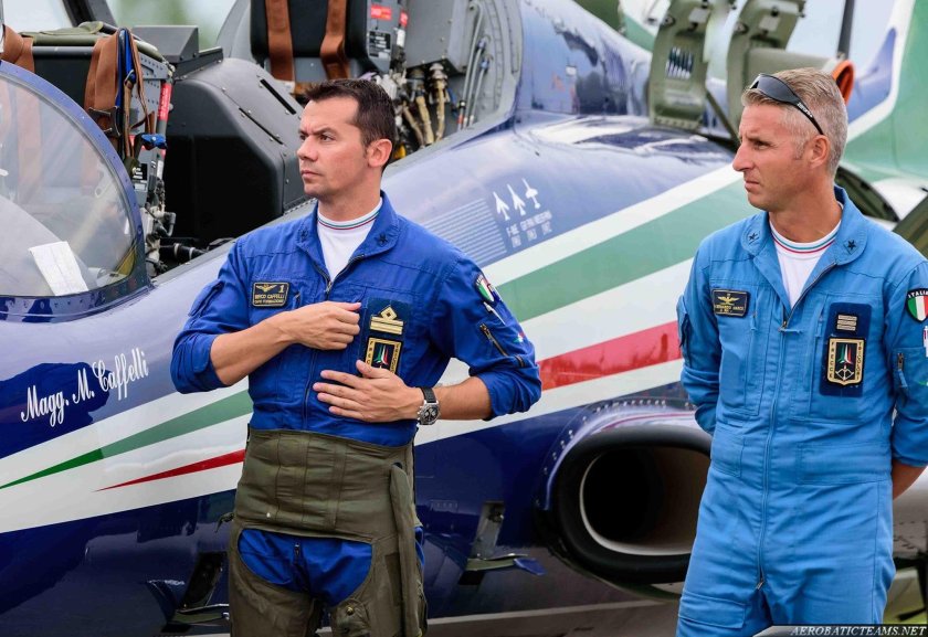 Фриче триколоре пилотажная группа