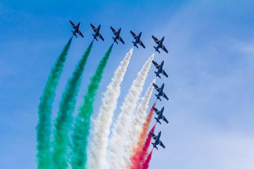 Frecce Tricolori Бомер
