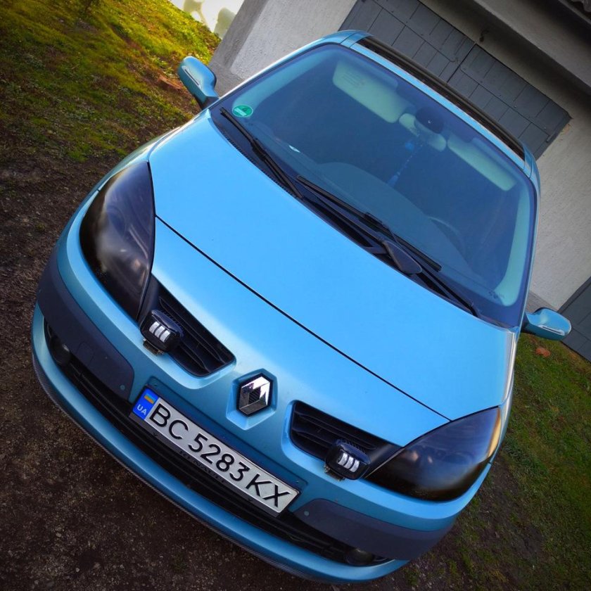 Renault Scenic 2 r17