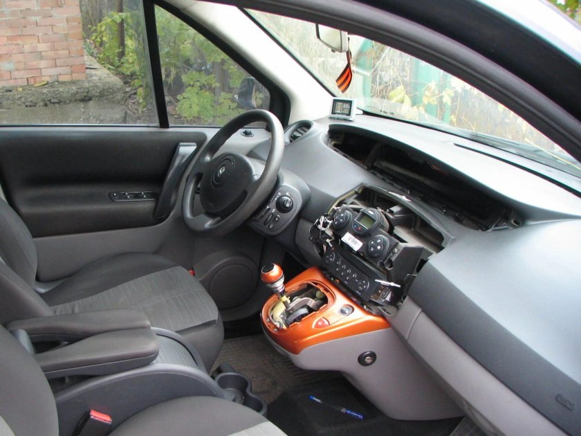 Renault Scenic 2 салон