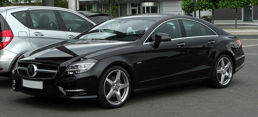 Мерседес Бенц CLS 500