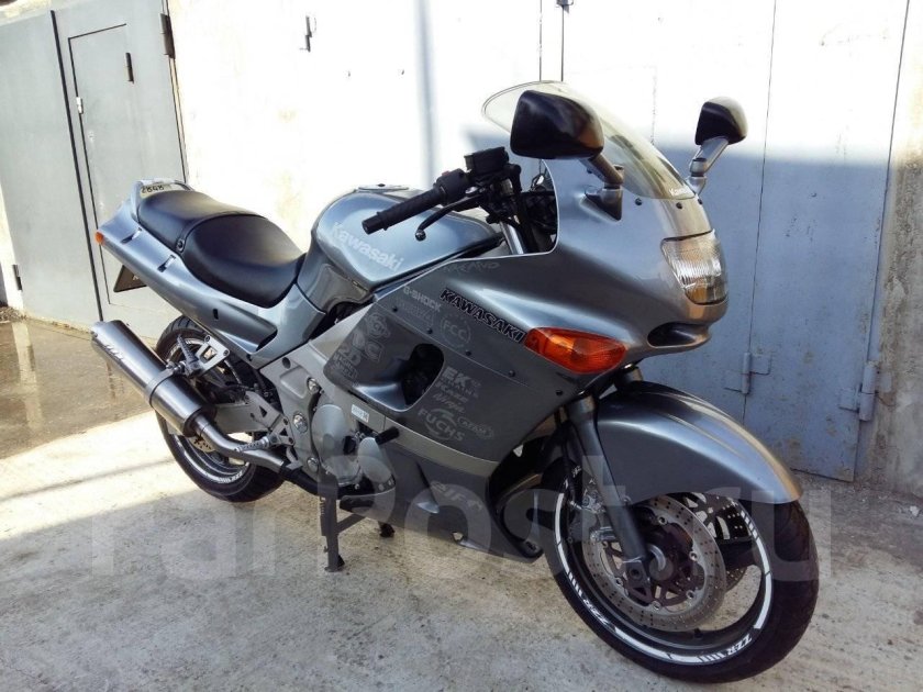 Кавасаки 400