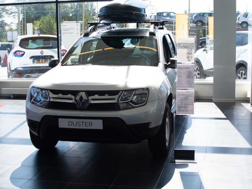 Рено Дастер 2019 белый