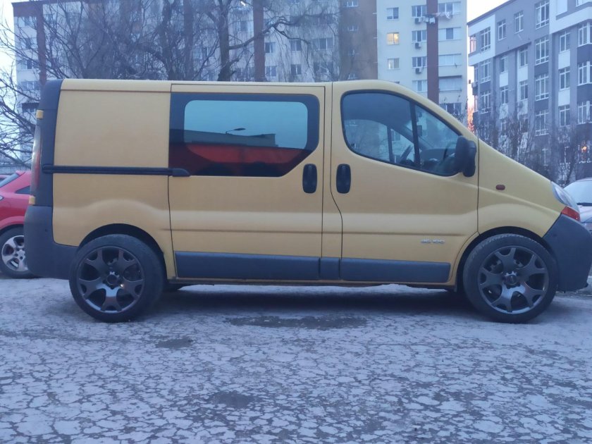 Рено трафик на r18