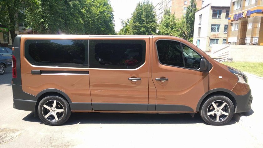 Renault Trafic 1.6 МТ, 2017