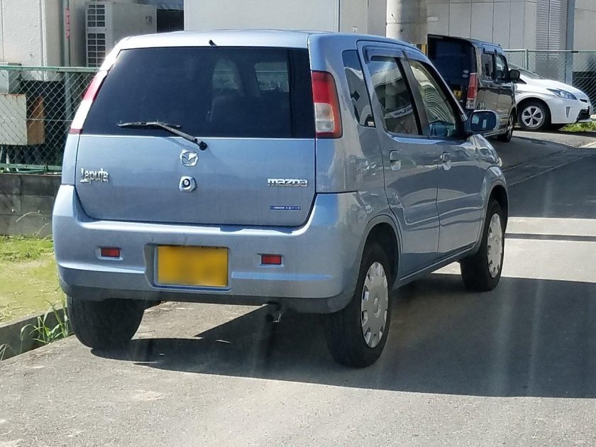 Мазда Лапута фото