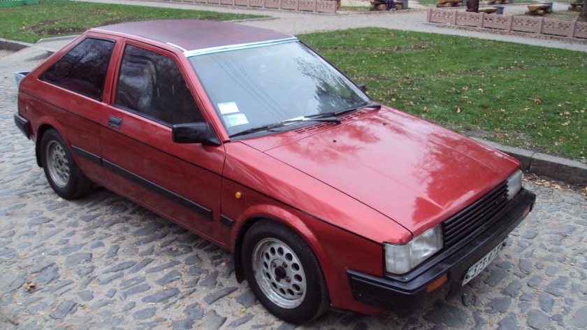 Nissan Cherry 1986