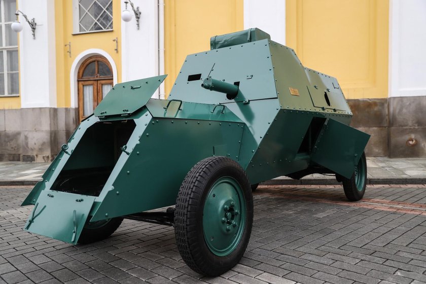 Броневик Руссо-Балт