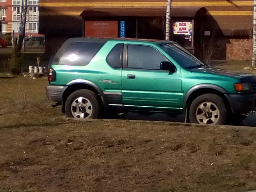 Isuzu amigo 1999