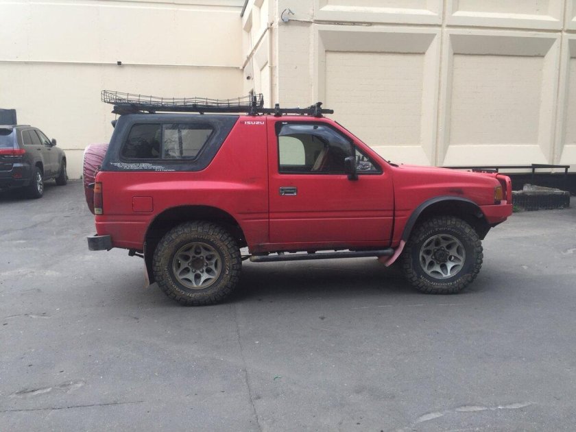 Джип Исузу 1990