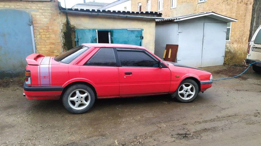 Mazda 626 GC Coupe