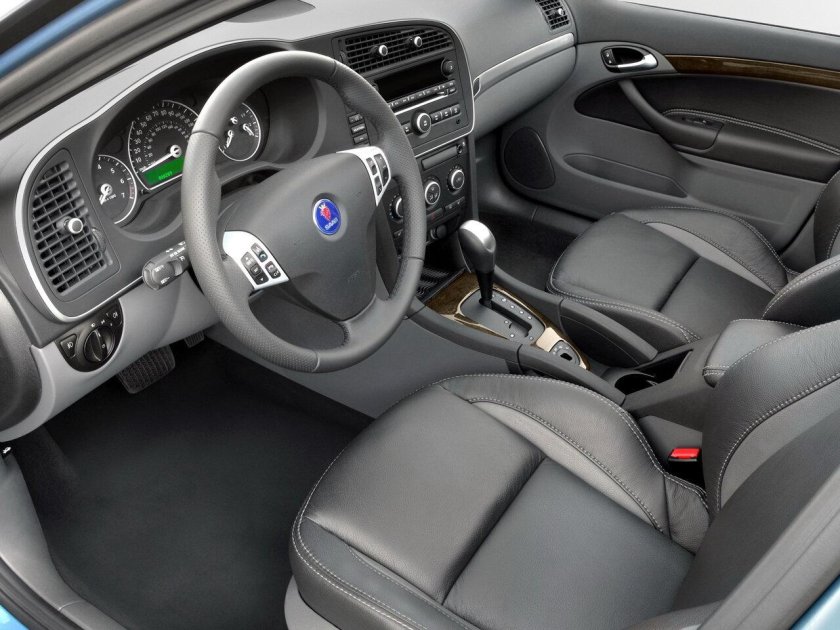 Saab 9-3 универсал салон