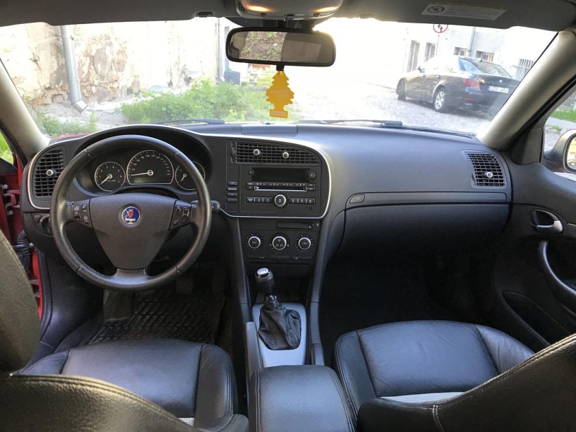 Saab 9-3 2009 салон