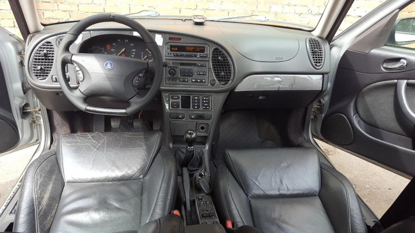 Saab 9-3 Viggen салон