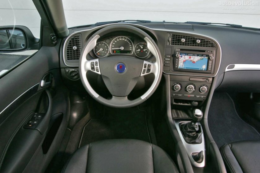 Saab 9-3 2010