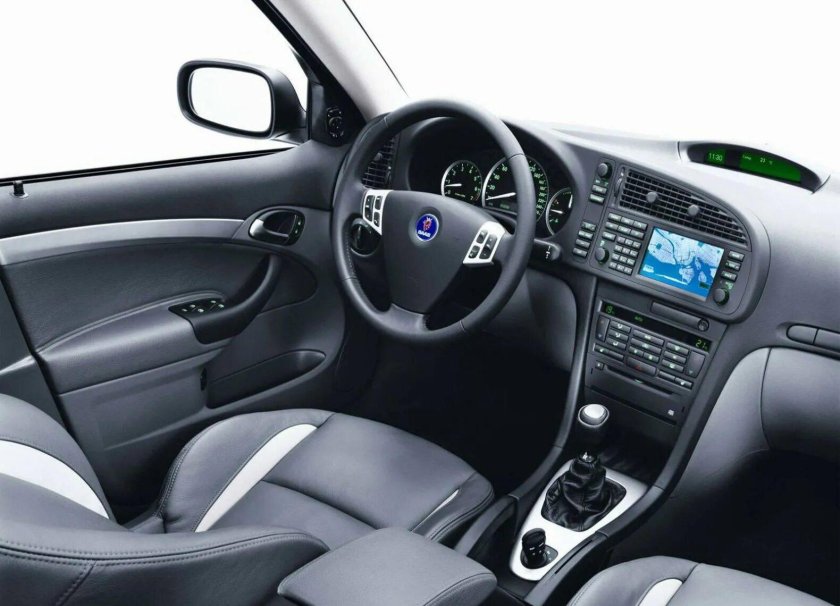 Saab 9-3 2008 салон