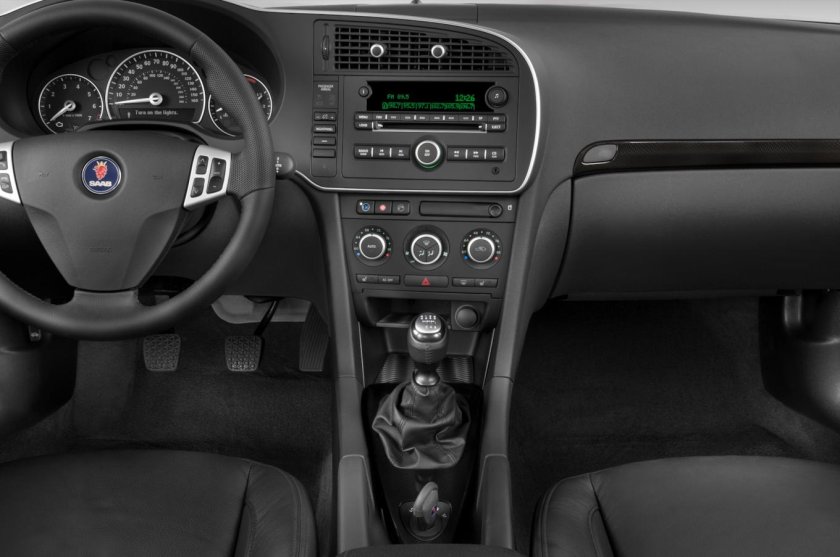 Saab 9-3 2010