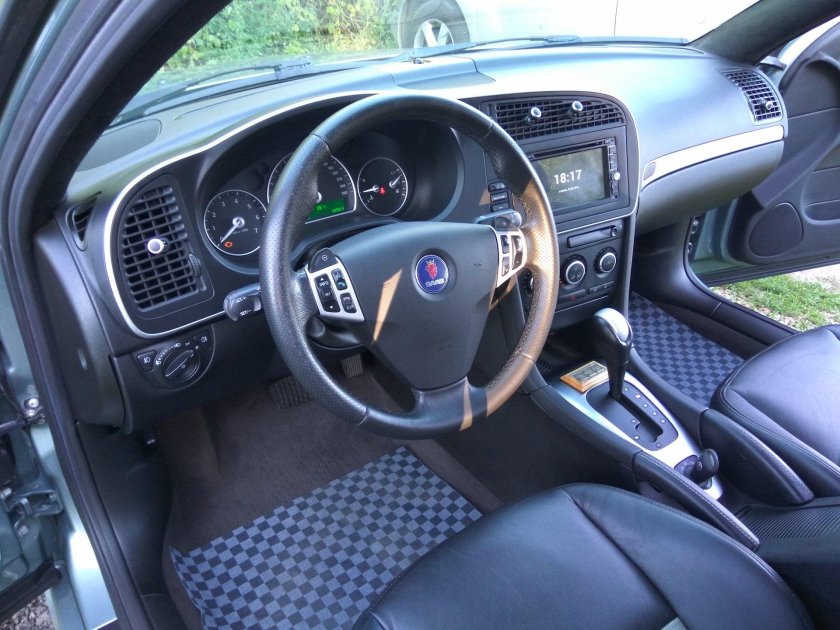 Saab 9-3 Aero салон