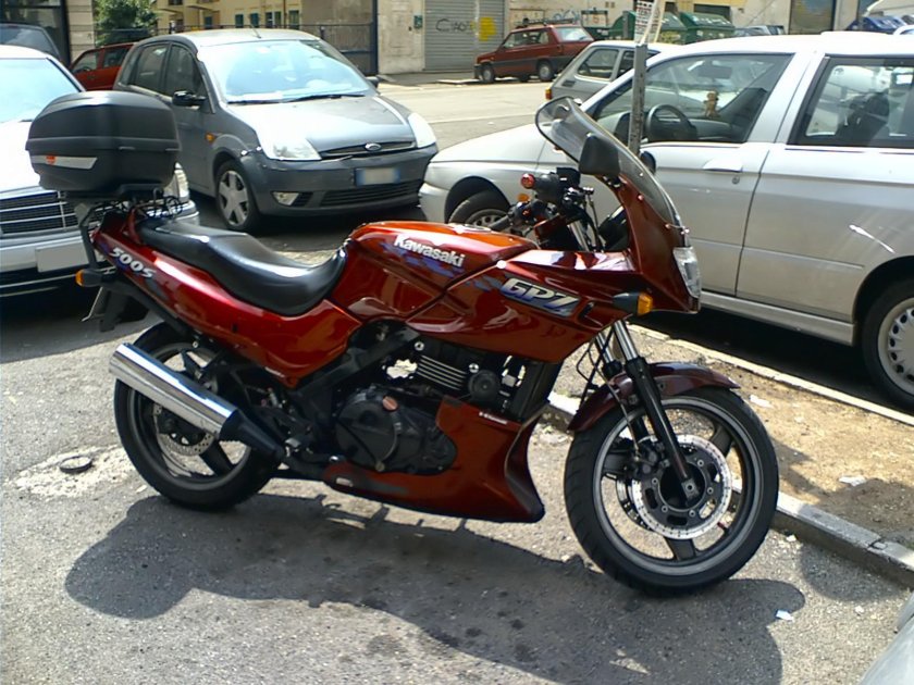 Kawasaki gpz500s