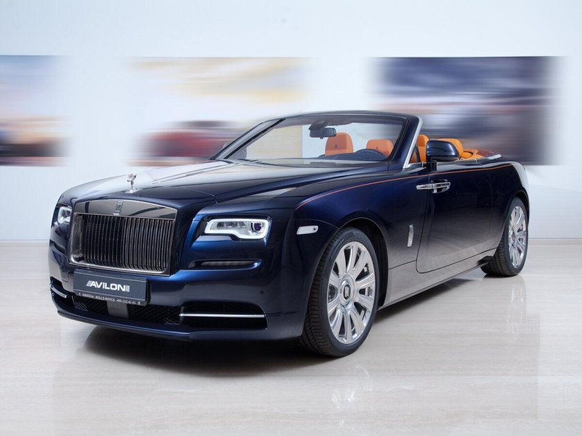 Роллс Ройс кабриолет 2022