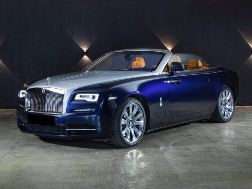 Роллс Ройс кабриолет 2023