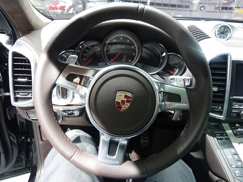 Руль Порше турбо Кайен