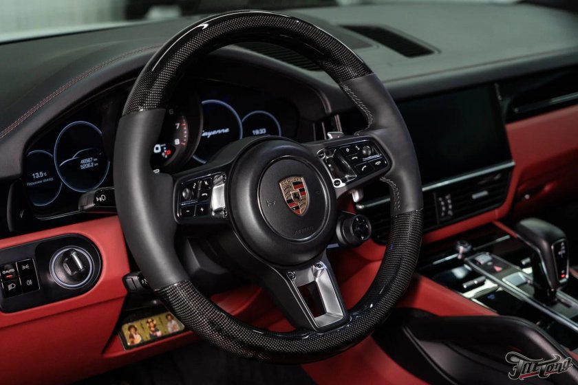 Ламинация руля карбоном