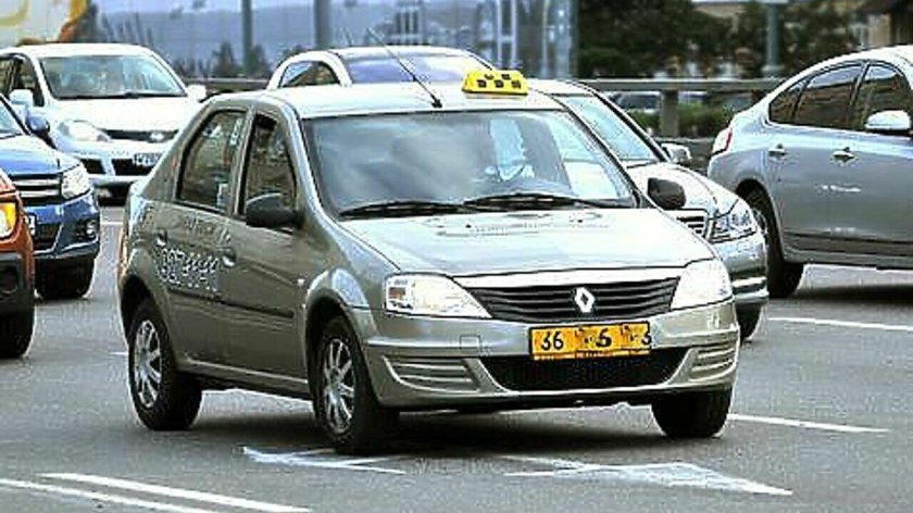Renault Logan такси Сатурн