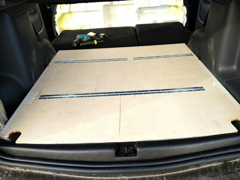 Фальшпол Рено Дастер 4х4