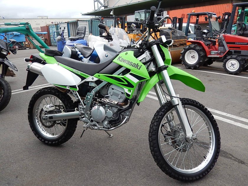 Мотоцикл Kawasaki KLX 250