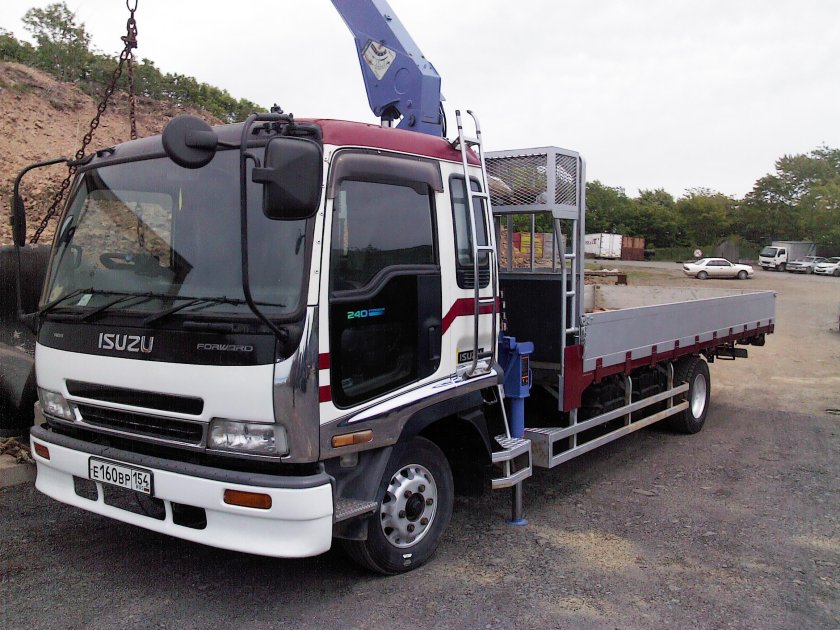 Исузу форвард самосвал 5 тонн