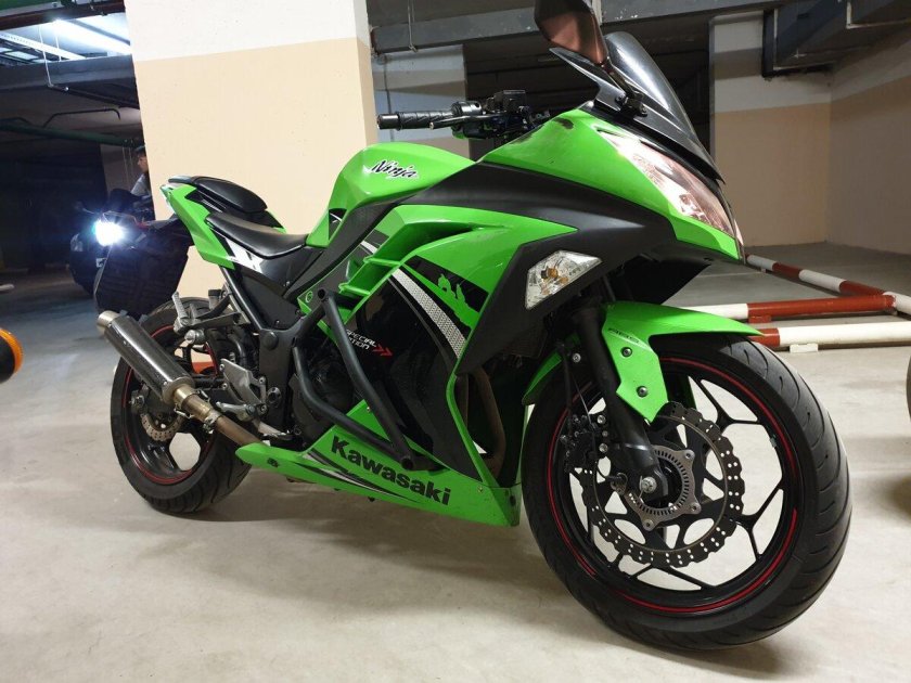 Кавасаки ниндзя 300