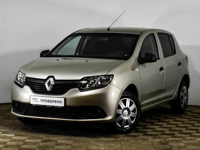 Рено Сандеро серый
