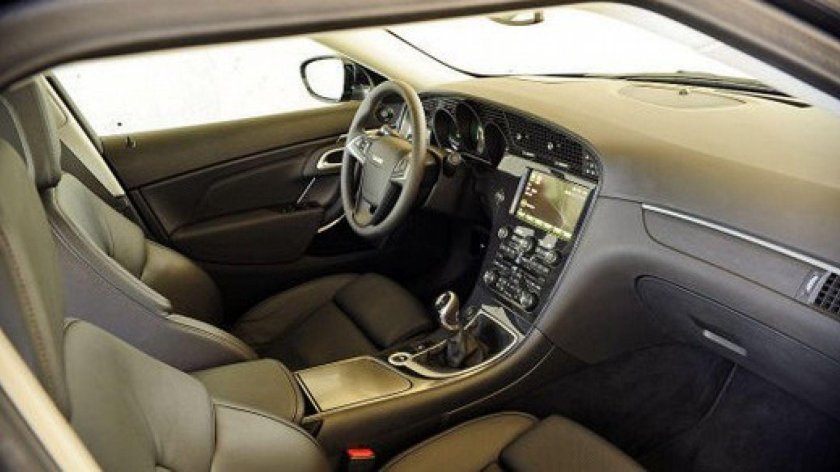Saab 9-5 2010 салон