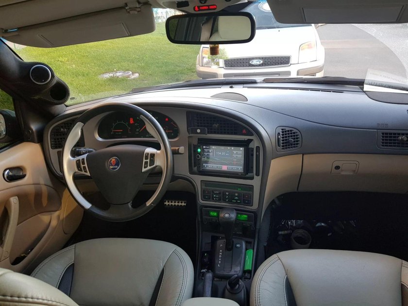 Saab 9-5 2005 салон