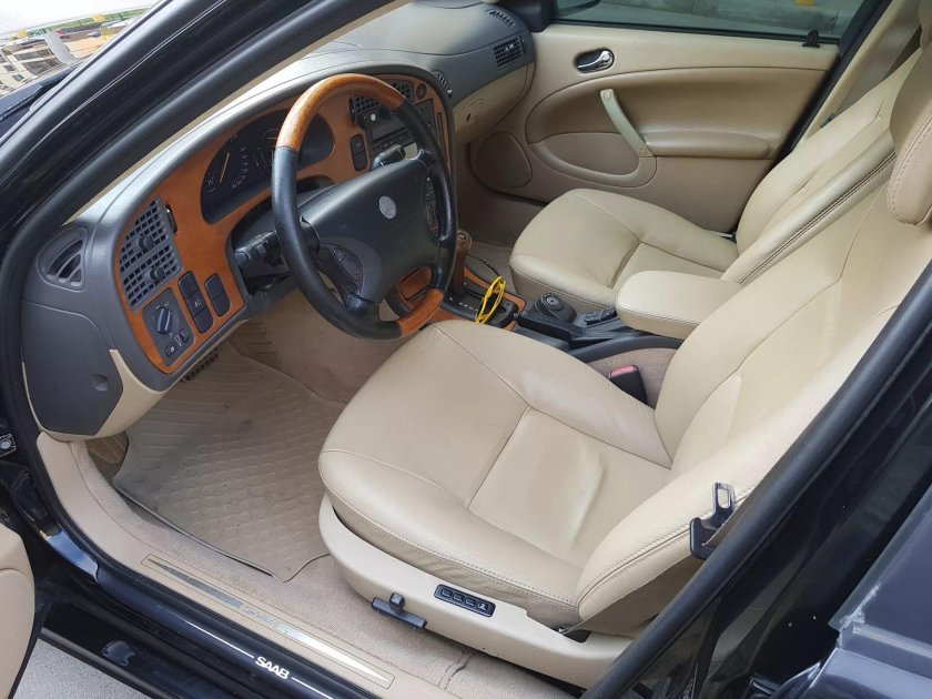 Saab 9-5 1998 салон