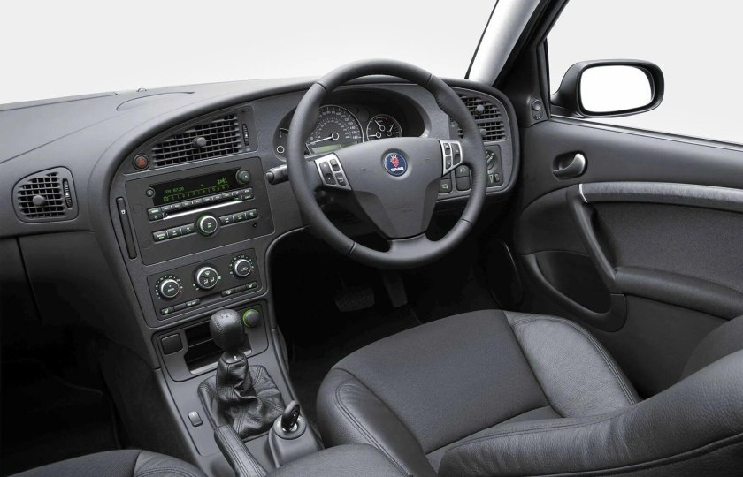 Saab 9-5 2002 салон