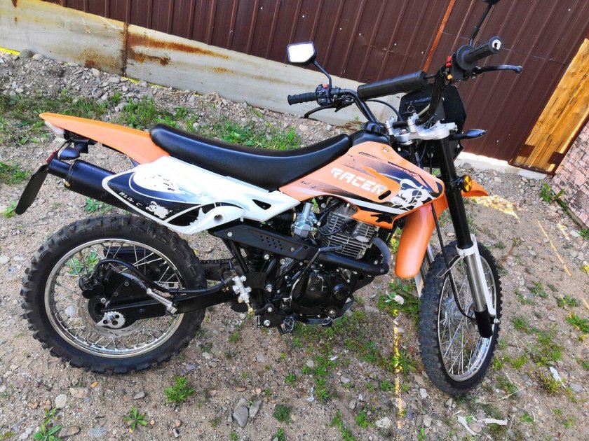 Рейсер эндуро 150 GY