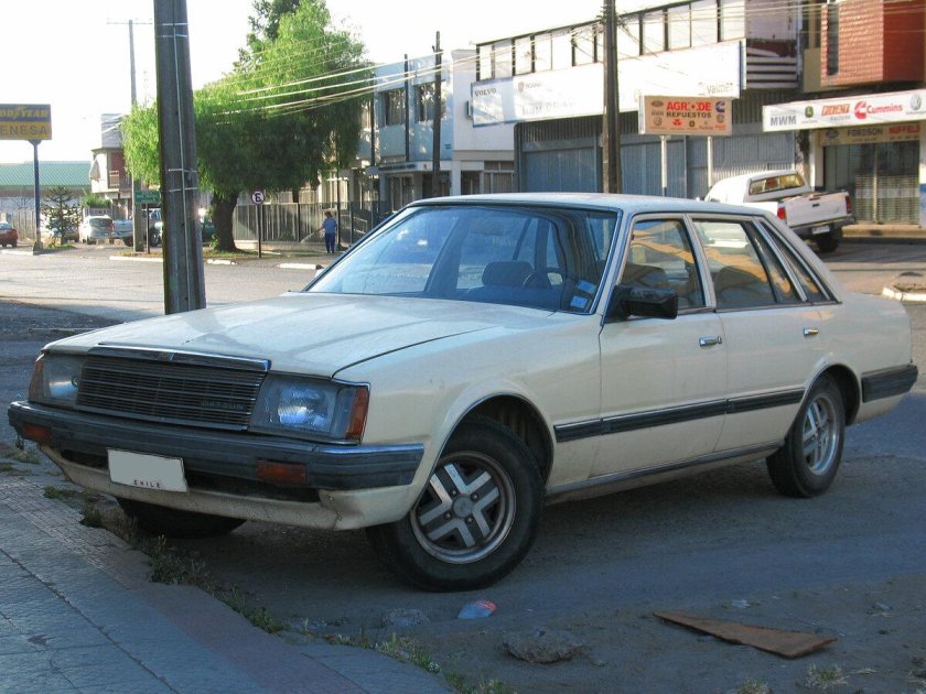 Ниссан Датсун Лаурель