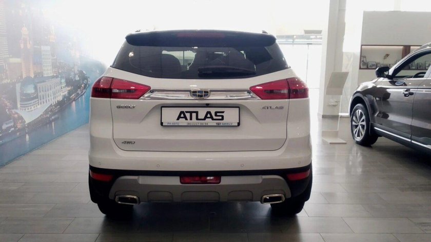 Сравнить Джили атлас и Форд Куга